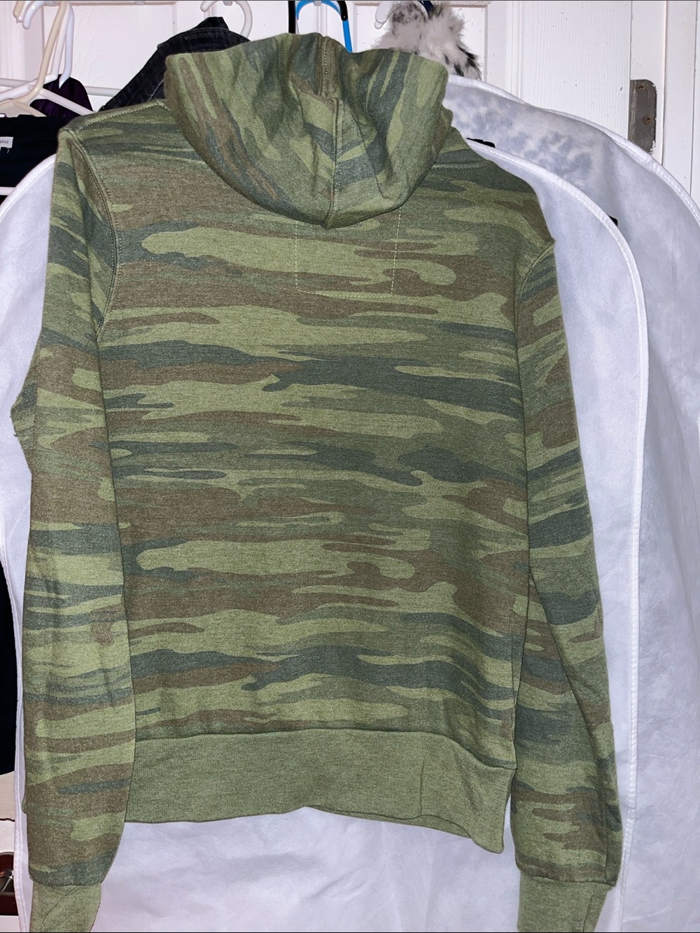 🌺SALE🌺 Aviator Nation Green Camo Pullover Hoodie with gold zippers size small i - Picture 6 of 14
